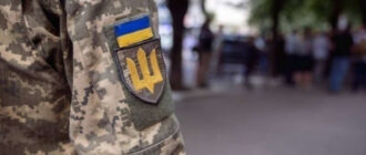 В Киеве мужчина, находящийся в розыске ТЦК, укусил полицейского