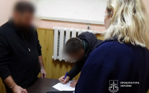 Іноземця підозрюють у сексуальному насильстві щодо 10-річного хлопчика  Іноземця підозрюють у сексуальному насильстві щодо 10-річного хлопчика