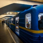 У Києві відновила рух "зелена" гілка метро