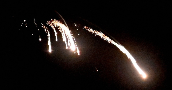 
 У Києві вночі пролунали вибухи: столицю атакують БпЛА
 