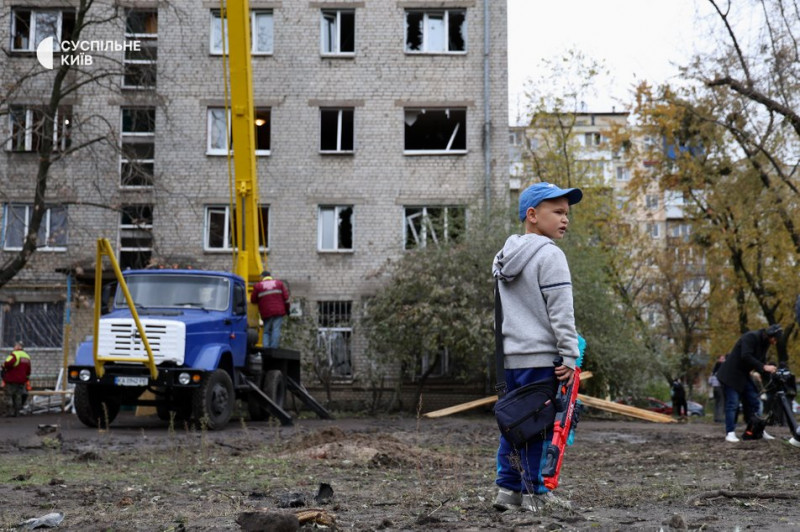 "Був спалах, а потім сильний вибух": під час нічної ракетної атаки РФ загинули люди