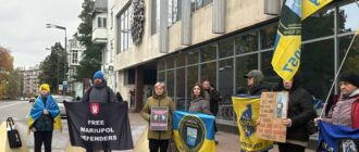 "Це наш крик душі": у Києві рідні полонених військових вийшли на акцію підтримки