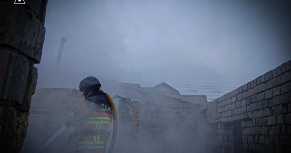
 На Київщині живцем згоріла вся сім’я — деталі
 