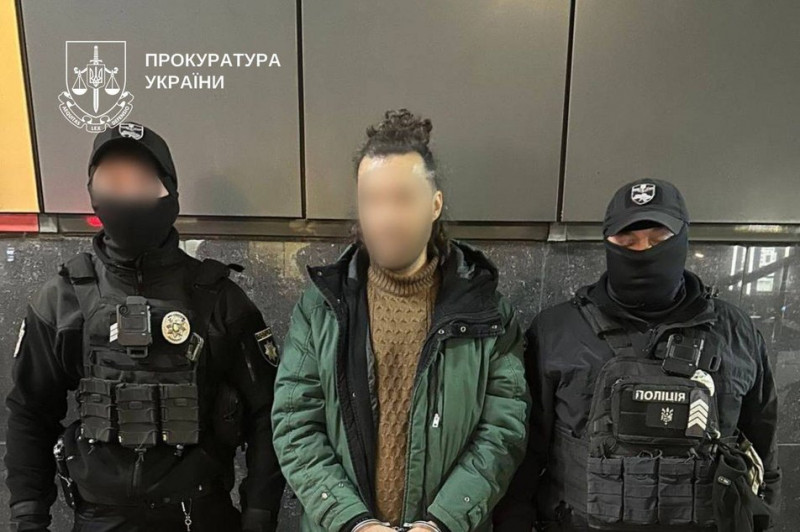 Водія Mercedes, який побив велосипедиста затримали. Йому інкримінують ще одну статтю ККУ — прокуратура