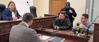 Побиття чоловіка біля Голосіївського ТЦК у Києві: суд обрав запобіжні заходи підозрюваним поліцейським (фото)