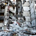 Як діяти, якщо опинились під завалами після обстрілу: поради рятувальника ДСНС