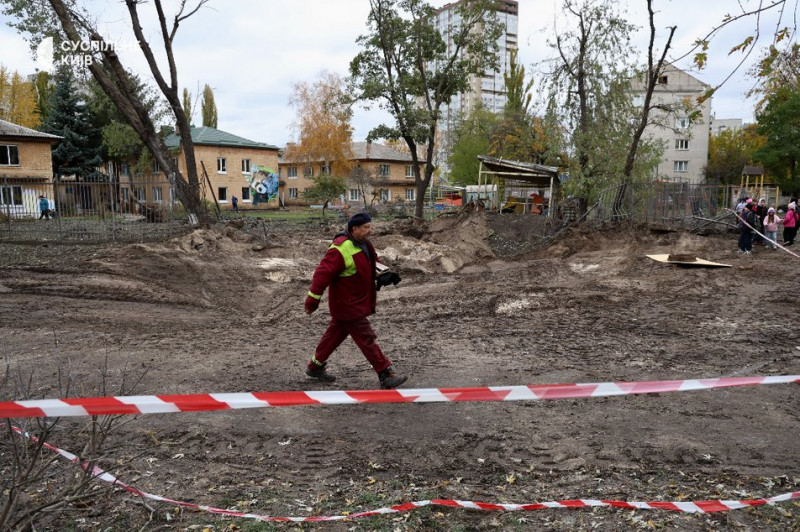 "Був спалах, а потім сильний вибух": під час нічної ракетної атаки РФ загинули люди