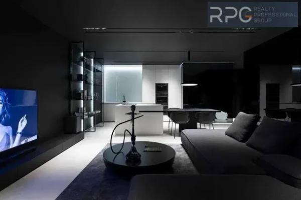 
 У Києві здають в оренду "квартиру з майбутнього" за рекордно високу ціну: що в ній особливого (фото)
 