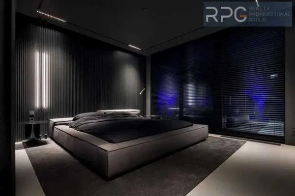 
 У Києві здають в оренду "квартиру з майбутнього" за рекордно високу ціну: що в ній особливого (фото)
 