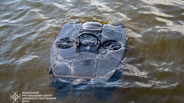 На Київщині біля річки Десна виявили бойову частину крилатої ракети РФ
