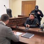 Побиття чоловіка біля столичного ТЦК: суд обирав запобіжні заходи двом підозрюваним поліцейським