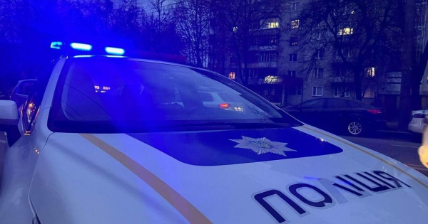 
 У київській лікарні ТЦК та поліція скрутили чоловіка — відео потрапило на камеру
 
