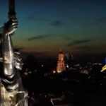 У Києві приспустили найбільший прапор України: що відомо