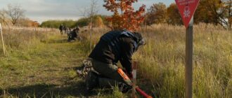 "На навчаннях зірвав розтяжку". Як ветерани опановують гуманітарне розмінування в Києві