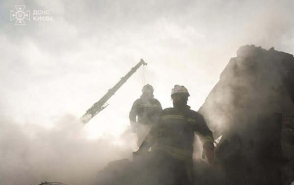 У Києві деблокували тіло сьомої жертви атаки РФ У Києві деблокували тіло сьомої жертви атаки РФ