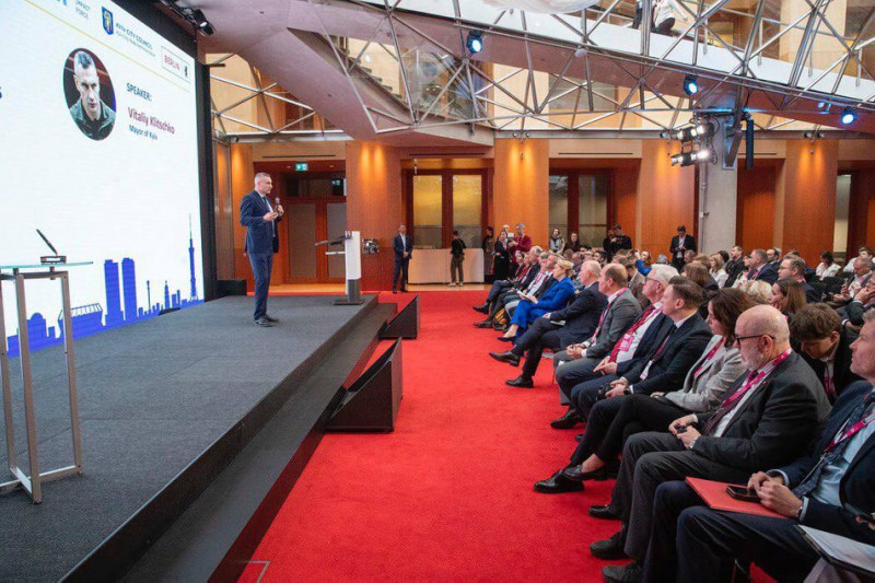 У Берліні відкрився інвестфорум Києва: обговорюють проєкти з відновлення та розвитку міста