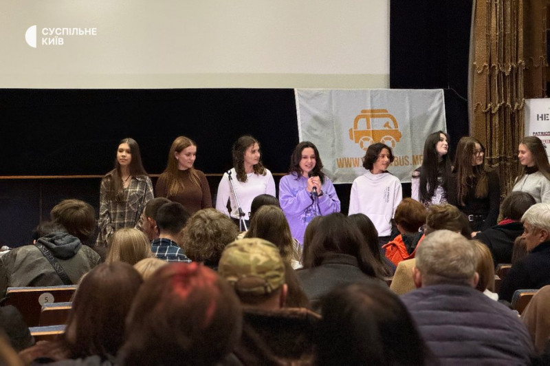 У Києві показали фільми і репортажі, які зняли діти з прифронтових територій