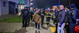 На Київщині у квартирі вибухнув зарядний пристрій: постраждала родина