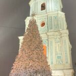 У КМДА розповіли, коли почнуть встановлювати головну новорічну ялинку країни