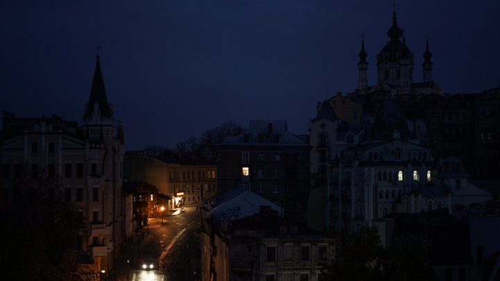 У Києві та області вдень 20 листопада запроваджували екстрені відключення світла