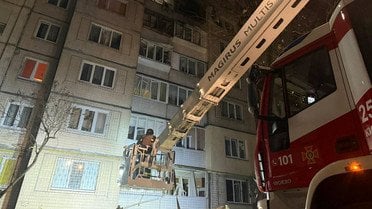 
 Масована атака на Київ: один загиблий, 24 постраждалих, руйнування та пожежі (фото)
 