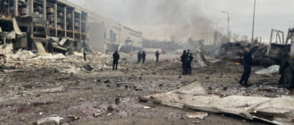 Запізнення на роботу врятувало життя: працівниця складу супермаркету розповіла про атаку по Києву