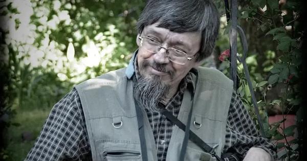 
 Російський "Шахед" убив відомого декоратора, який створював носи для "Шоу довгоносиків"
 