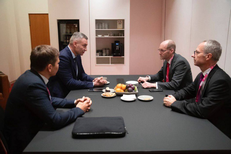 У Берліні відкрився інвестфорум Києва: обговорюють проєкти з відновлення та розвитку міста