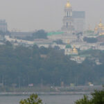 У Києві під час тривоги обмежуватимуть рух: нові правила проїзду