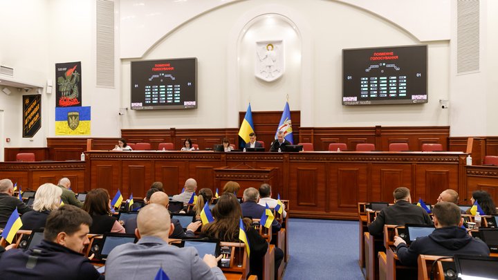 Київрада спростила процедуру відновлення документів після російських атак