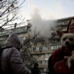 У п'яти районах Києва розгорнули штаби допомоги: адреси