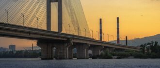 У Києві під час повітряних тривог буде обмежений рух Південним мостом — КМДА