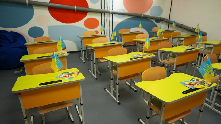 У Борисполі встановлюють перші наземні укриття