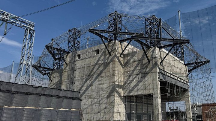 "Не встигли відчинити двері, як уже приліт": мешканці Солом'янського району про нічну атаку РФ