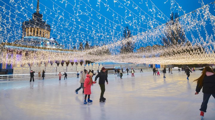 Новорічну ялинку на Софійській площі у Києві почнуть встановлювати наступного тижня: якою вона буде