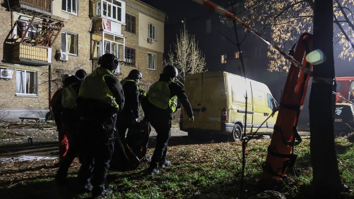 Атака РФ на Київ була найтривалішою — понад 10 годин. Є загиблі та поранені, частина міста без електрики