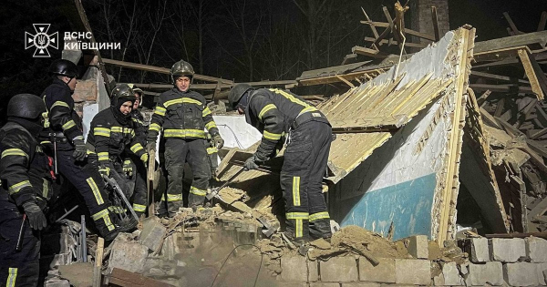 
 Удар РФ по Києву: зросла кількість постраждалих, рятувальні роботи тривають на двох локаціях
 