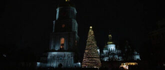 У столиці засяяла головна ялинка країни