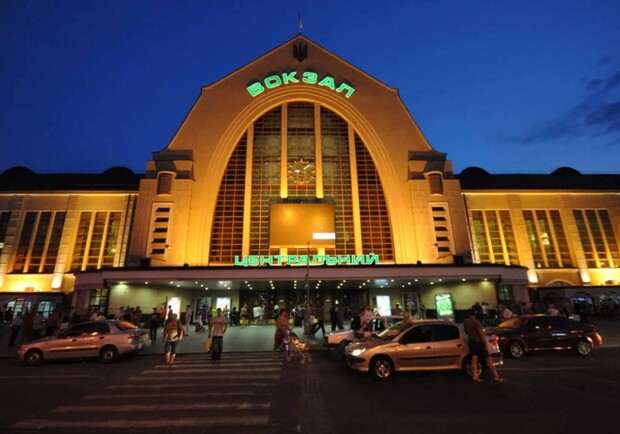 10 кафе и ресторанов возле ж/д вокзала в Киеве, где можно подождать - фото: Kyiv Guide