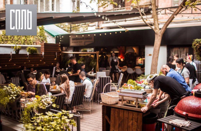 Любимый Дядя в Киеве.