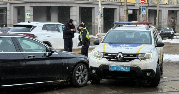 
 П&prime;яний водій влаштував гонитву в&nbsp;центрі Києва: чим все закінчилось (відео)
 