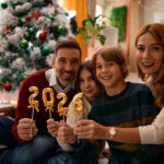 В каких цветах встретить Новый год 2026, чтобы был удачным