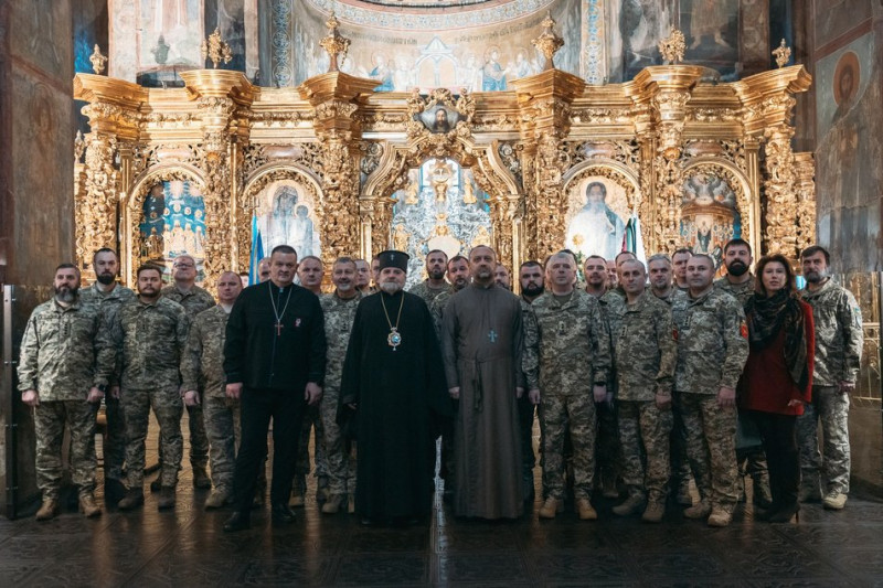 У Софійському соборі вчергове вручили дипломи капеланам