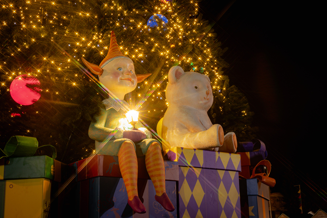 Самый большой каток и Резиденция Санты, масштабные световые инсталляции и фотозоны: где искать чудеса на "Зимней стране" на ВДНГ фото 1