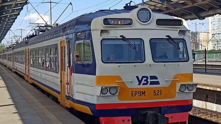 Зменшаться інтервали в пікові години: Київська міська електричка тимчасово запускає додаткові рейси