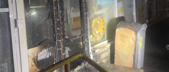 "Вважав, що допоміг СБУ": в Києві молодик підпалив відділення Укрпошти