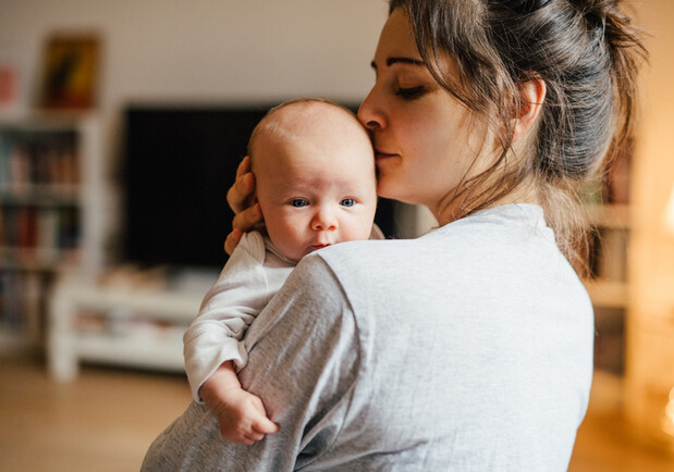 Виплати на дітей по-новому: що зміниться в Україні з 1 січня 2026 року і скільки платитимуть батькам - 