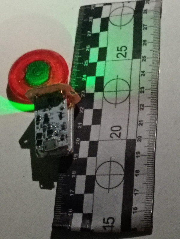 Біля Коордштабу в Києві знайшли предмет, схожий на радіомаячок