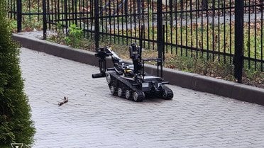 
 Рятувальники ДСНС провели унікальну операцію з розмінування у Вишгороді (фото)
 