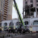 Росія завдала масованого удару по Києву: загинула людина, десятки поранені